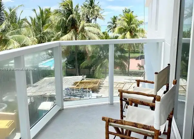 Property at 2401 Collins Ave #512, Miami Beach, FL, 33140, 1 bed, 1.5 baths, [object Object]