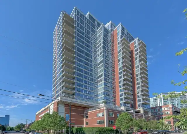 Property at 1600 S Prairie Ave, Chicago, IL, 60616, 1 bed, 1 bath, [object Object]