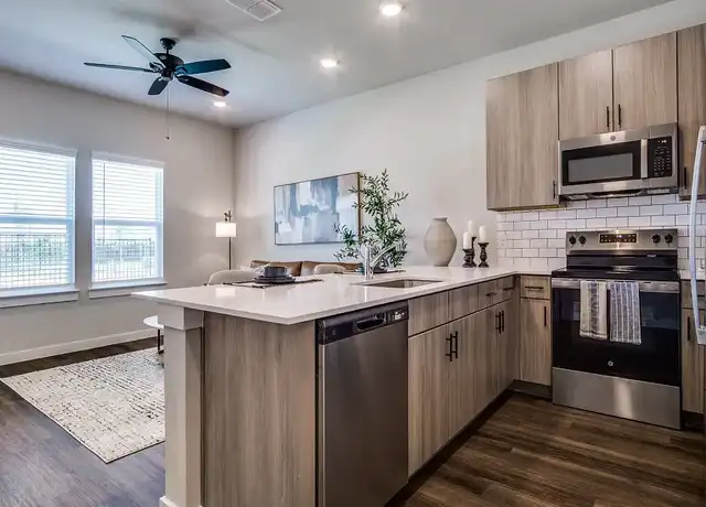 Property at Cottages at Deer Creek - 1127 Eloise Dr, Fort Worth, TX, 76134, 0 beds, 1 bath, [object Object]