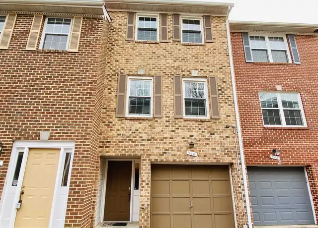 Property at 940 S Rolfe St, Arlington, VA, 22204, 3 beds, 3.5 baths, [object Object]