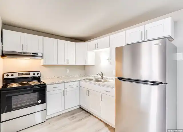 Property at Parkview Ridge - 2250 Eastman Ave, Green Bay, WI, 54302, 1 bed, 1 bath, [object Object]