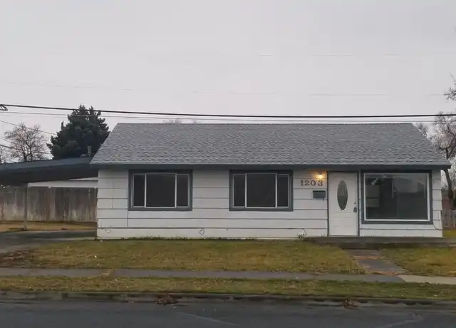 Property at 1203 E Terrace Ave, Moses Lake, WA, 98837, 3 beds, 1 bath, [object Object]