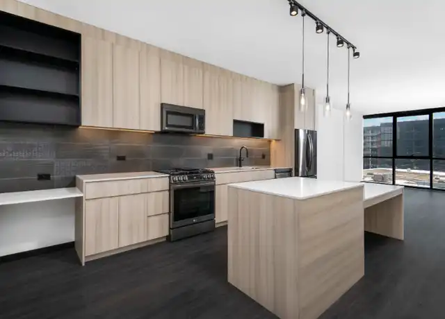 Property at 1422 W Randolph St, Chicago, IL, 60607, 1 bed, 1 bath, [object Object]