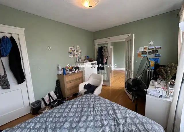 Property at 172 Norfolk St Unit 8, Cambridge, MA, 02139, 2 beds, 1 bath, [object Object]