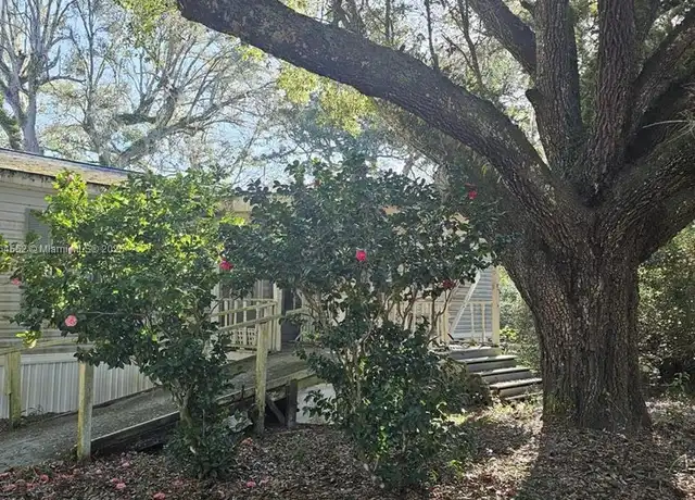 Property at 18520 Wildlife Trl Unit N/A, Spring Hill, FL, 34610, 3 beds, 2 baths, [object Object]