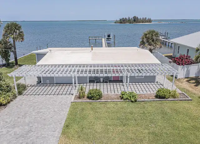 Property at 13630 N Indian River Dr, Sebastian, FL, 32958, 3 beds, 2 baths, [object Object]