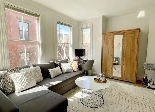 Property at 24 Anderson St Unit 5A, Boston, MA, 02114, 2 beds, 1 bath, [object Object]