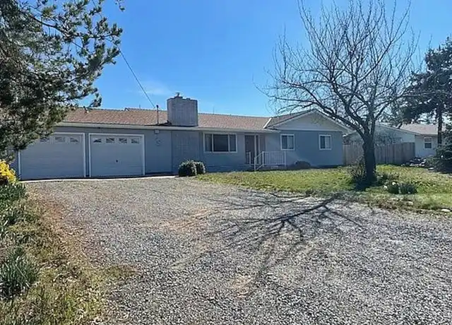 Property at 1715 Hull Rd, Medford, OR, 97501, 3 beds, 2 baths, [object Object]