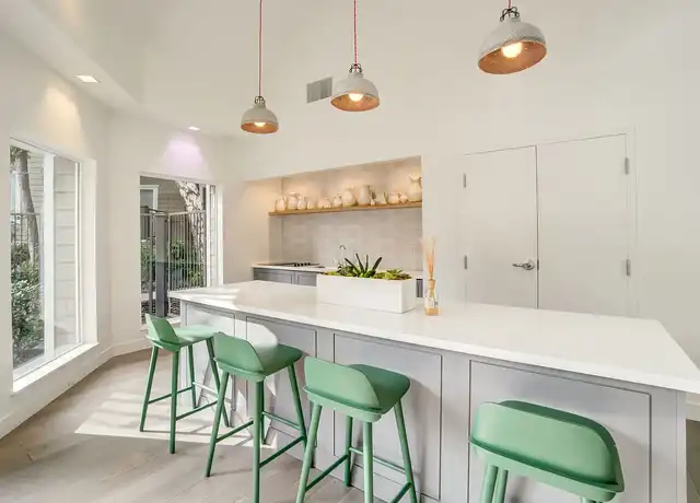 Property at Park Central - 1050 Benton St, Santa Clara, CA, 95050, 1-2 bed, 1-2 bath, [object Object]