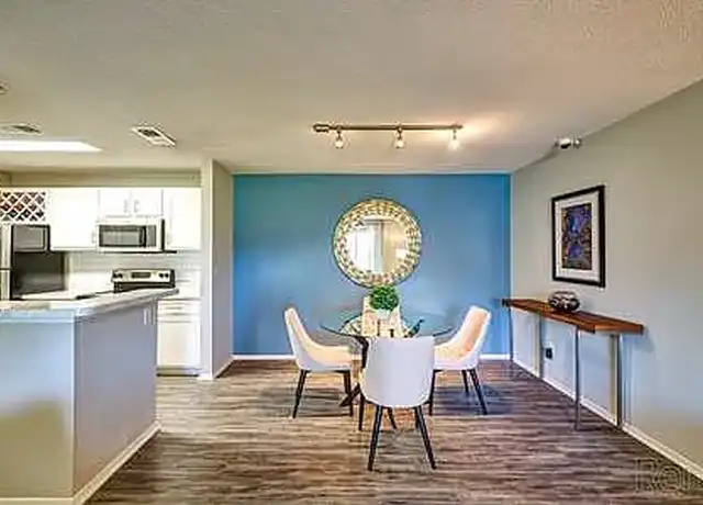 Property at Crestview at Oakleigh - 8990 N Davis Hwy, Pensacola, FL, 32514, 2 beds, 2 baths, [object Object]