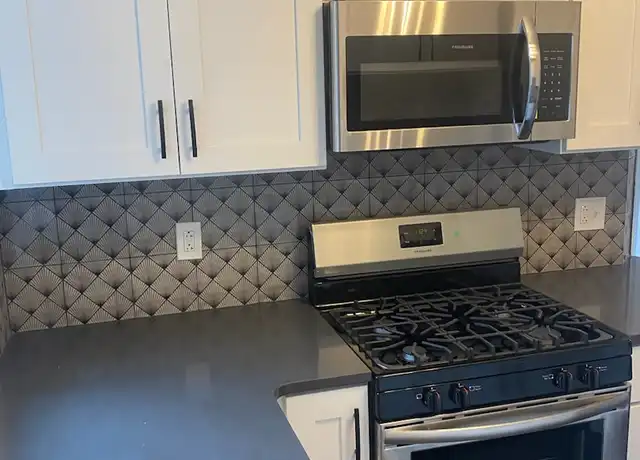 Property at 3937 N Monticello Ave Unit 2, Chicago, IL, 60618, 2 beds, 1 bath, [object Object]