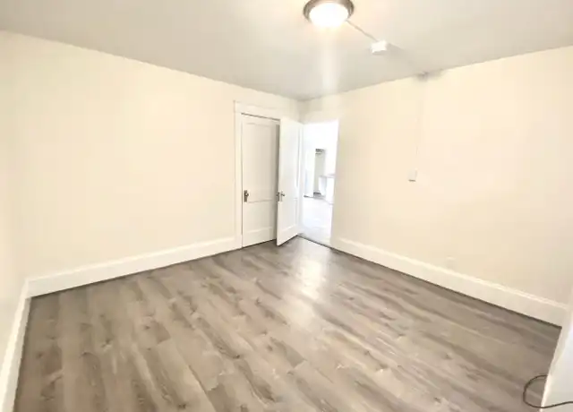Property at 9 Boothby St Unit 1, Augusta, ME, 04330, 2 beds, 1 bath, [object Object]