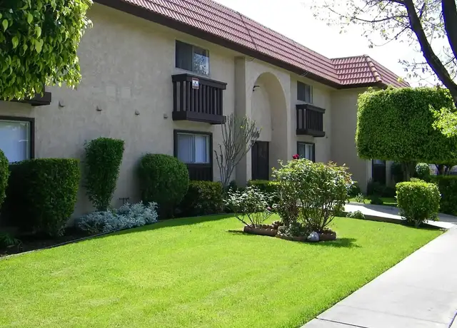 Photo of 8406 Santa Fe Springs Rd, Whittier, CA 90606
