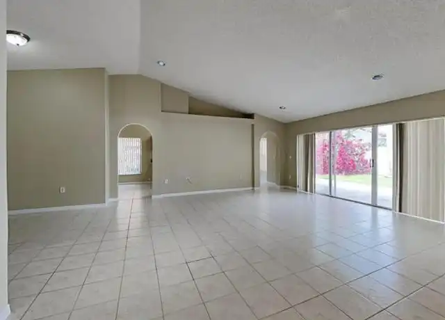Property at 18821 NW 5th St, Pembroke Pines, FL, 33029, 3 beds, 2 baths, [object Object]
