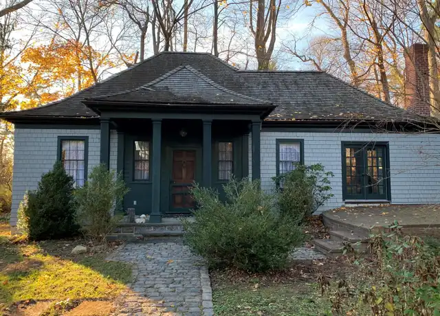 Property at 507 Centre Island Rd, Oyster Bay, NY, 11771, 2 beds, 2 baths, [object Object]