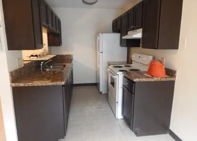 Property at 1320 Rosario St Unit 9, Laredo, TX, 78040, 2 beds, 1.5 baths, [object Object]