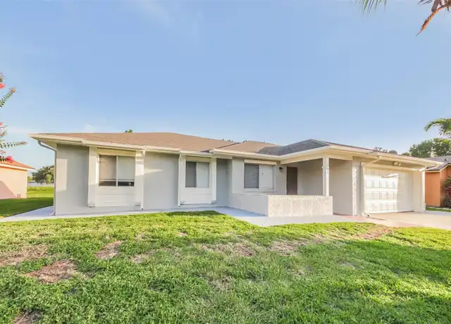 Property at 638 Iowa Woods Cir E, Orlando, FL, 32824, 4 beds, 2 baths, [object Object]