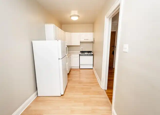 Property at Fremont Apartments - 3300 Fremont Ave S, Minneapolis, MN, 55408, 0-1 beds, 1 bath, [object Object]