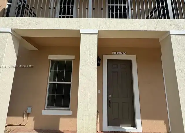 Property at 14635 SW 14th St, Pembroke Pines, FL, 33027, 3 beds, 3 baths, [object Object]