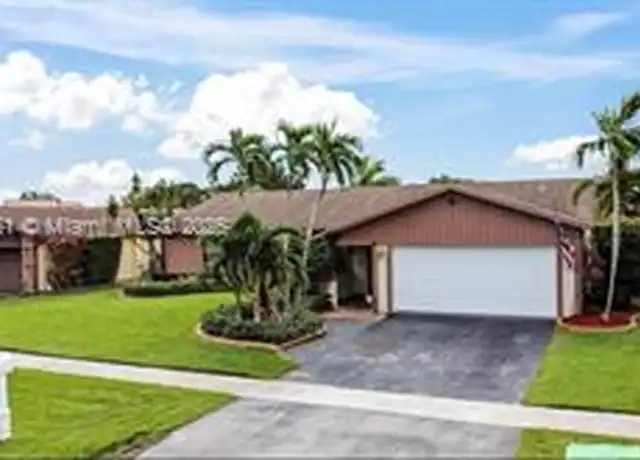 Property at 9510 NW 31st Pl, Sunrise, FL, 33351, 3 beds, 2 baths, [object Object]