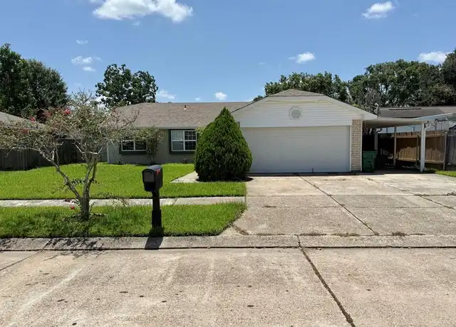Property at 2733 Oak Forest Blvd, Marrero, LA, 70072, 4 beds, 2 baths, [object Object]