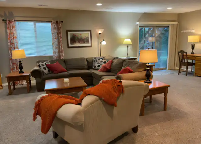 Property at 2250 Placid Lake Dr, Papillion, NE, 68046, 3 beds, 1 bath, [object Object]