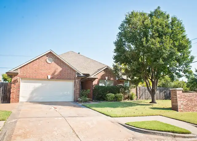 Property at 901 SW 126th St, Oklahoma City, OK, 73170, 3 beds, 2 baths, [object Object]