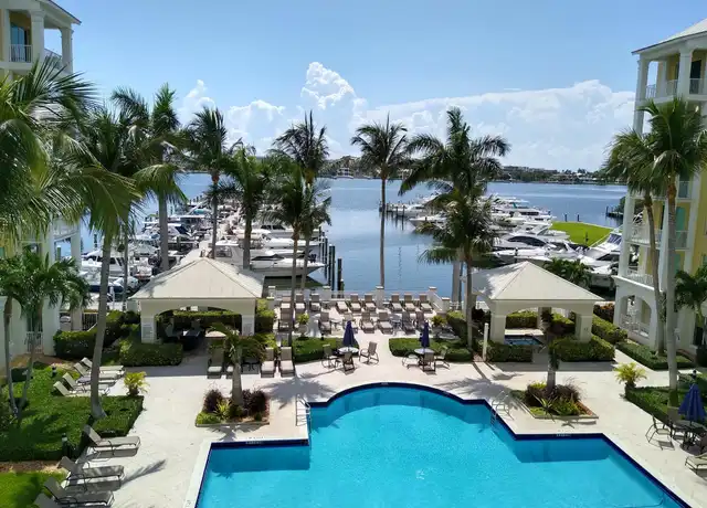 Property at 806 E Windward Way #410, Lantana, FL, 33462, 3 beds, 2 baths, [object Object]