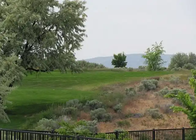 Property at 2645 Stonecreek Dr, Richland, WA, 99354, 3 beds, 2 baths, [object Object]