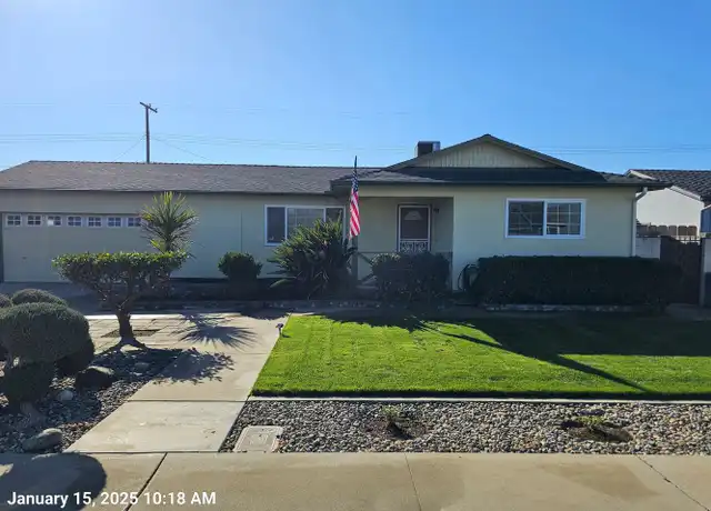 Property at 2949 E Laurel Ave, Visalia, CA, 93292, 3 beds, 2 baths, [object Object]