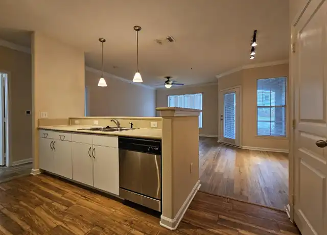 Property at 8290 Gate Pkwy W #806, Jacksonville, FL, 32216, 1 bed, 1 bath, [object Object]