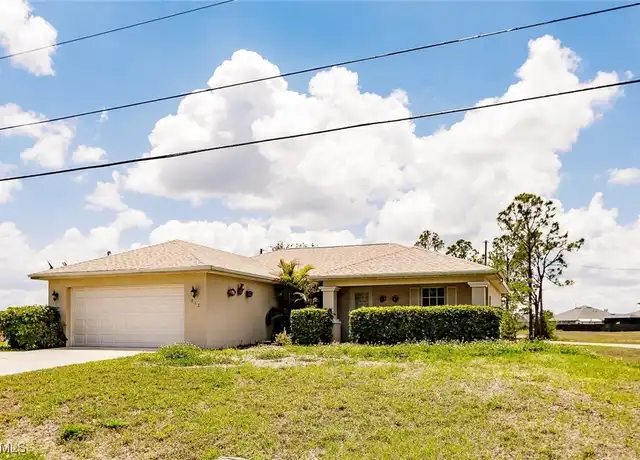 Property at 912 Durden Pkwy, Cape Coral, FL, 33909, 3 beds, 2 baths, [object Object]
