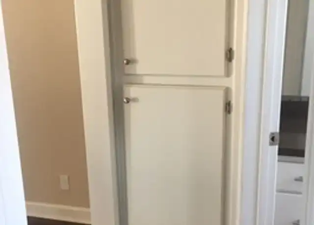Property at 5014 Narragansett Ave Unit 08, San Diego, CA, 92107, 1 bed, 1 bath, [object Object]