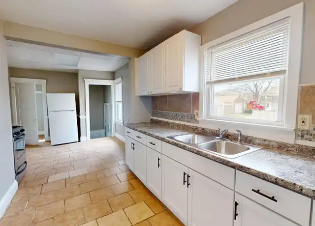Property at 6011 Pear Ave, Cleveland, OH, 44102, 2 beds, 1 bath, [object Object]