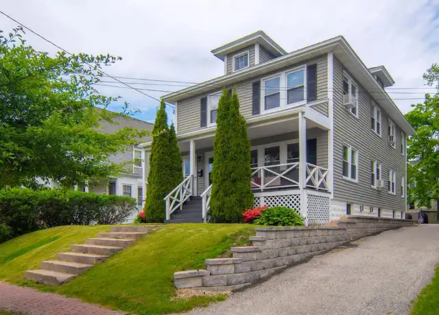 Property at 621 Washington Ave, Portland, ME, 04103, 2 beds, 1 bath, [object Object]