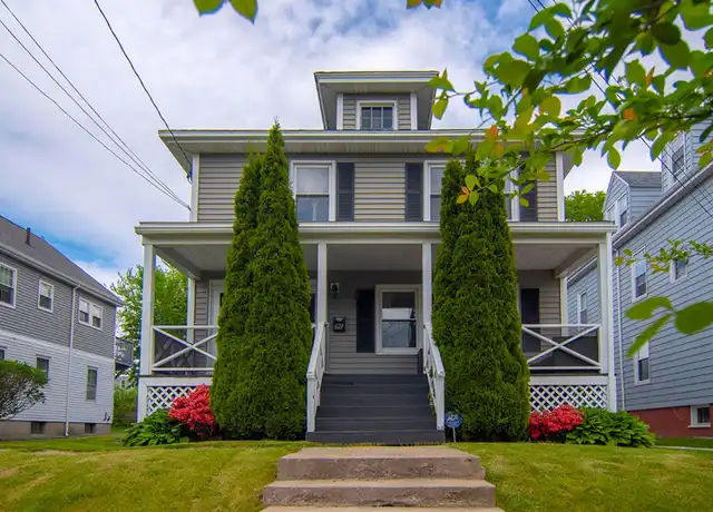 Property at 621 Washington Ave, Portland, ME, 04103, 2 beds, 1 bath, [object Object]