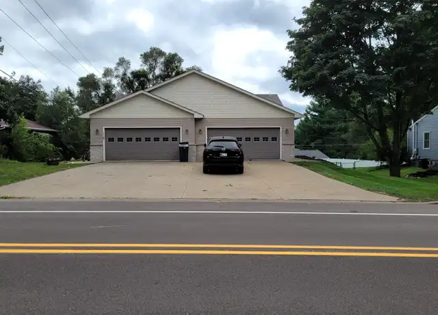 Property at 832 Laurel Ave, Hudson, WI, 54016, 2 beds, 1 bath, [object Object]