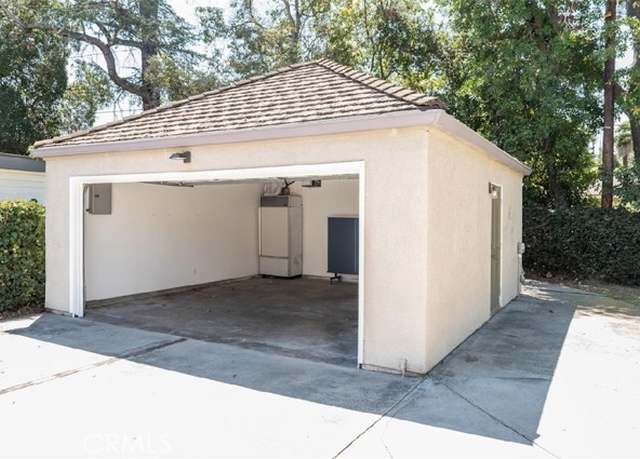Photo of 2185 Ashbourne Dr, San Marino, CA 91108