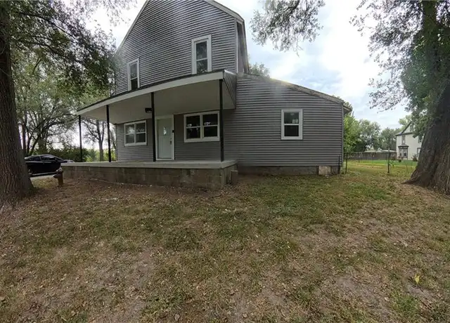 Property at 4770 Railroad Ave Unit 1, Shawnee, KS, 66226, 3 beds, 1 bath, [object Object]