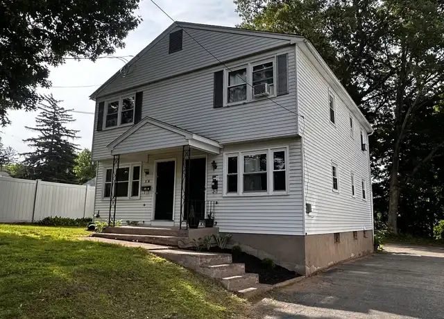 Property at 124 Florence St, Manchester, CT, 06040, 2 beds, 1.5 baths, [object Object]