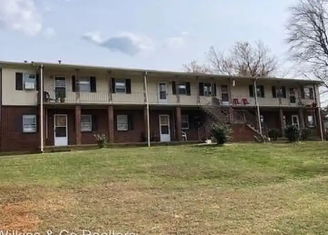 Property at 512 N Ridge St Unit B-4, Danville, VA, 24541, 1 bed, 1 bath, [object Object]