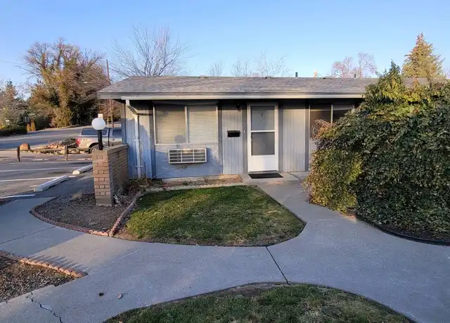 Property at 1423 Meade Ave Unit 1423-1, Prosser, WA, 99350, 2 beds, 1 bath, [object Object]