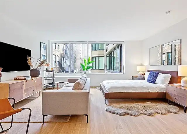 Property at 70 W 37th St Unit 819, New York, NY, 10018, 0 beds, 1 bath, [object Object]