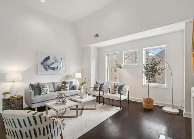 Property at 2015 Columbia Rd NW, Washington, DC, 20009, 1 bed, 1 bath, [object Object]