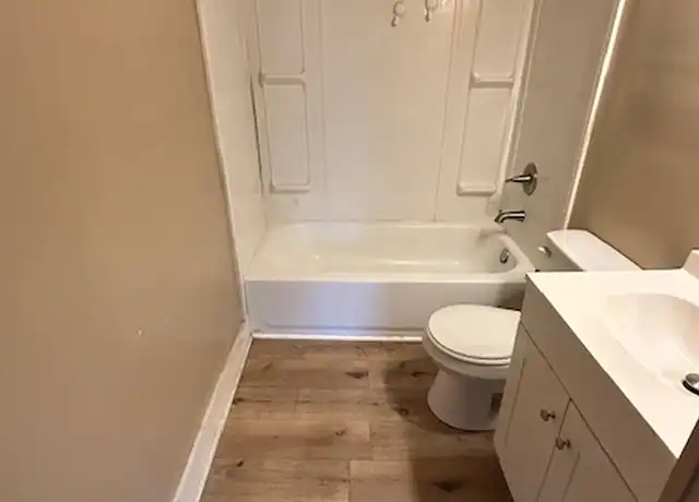 Property at 1528 Lynn Garden Dr #1, Kingsport, TN, 37665, 1 bed, 1 bath, [object Object]