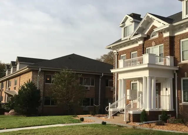 Property at 1927 College St, Cedar Falls, IA, 50613, 2 beds, 2 baths, [object Object]