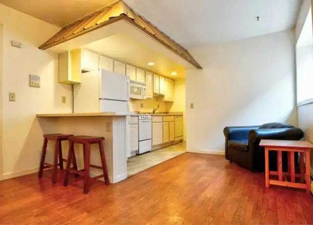 Property at 237 W Lakelawn Pl, Madison, WI, 53703, 1 bed, 1 bath, [object Object]