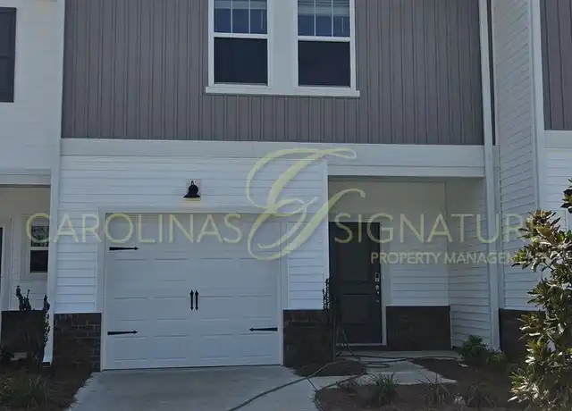 Property at 4163 Summit Woods Dr, Charlotte, NC, 28216, 3 beds, 2.5 baths, [object Object]