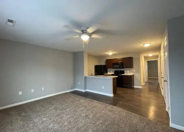 Property at 110 Buffalo Trce Unit 5, Winchester, KY, 40391, 2 beds, 2 baths, [object Object]