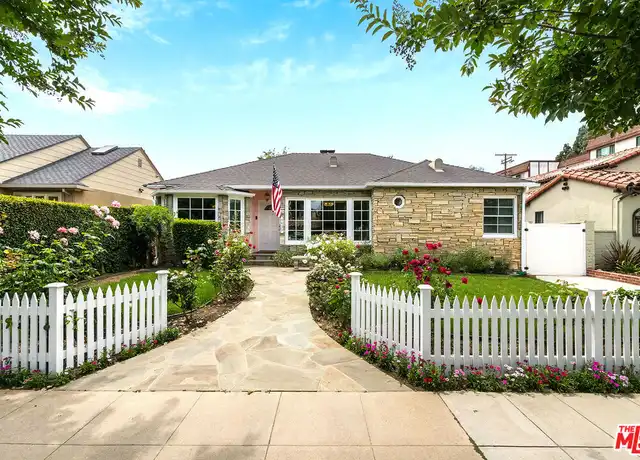 Property at 4439 Arcola Ave, Toluca Lake, CA, 91602, 2 beds, 2.5 baths, [object Object]